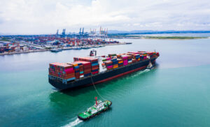 The Ultimate Guide to Choosing the Right Shipping Container for Your Business