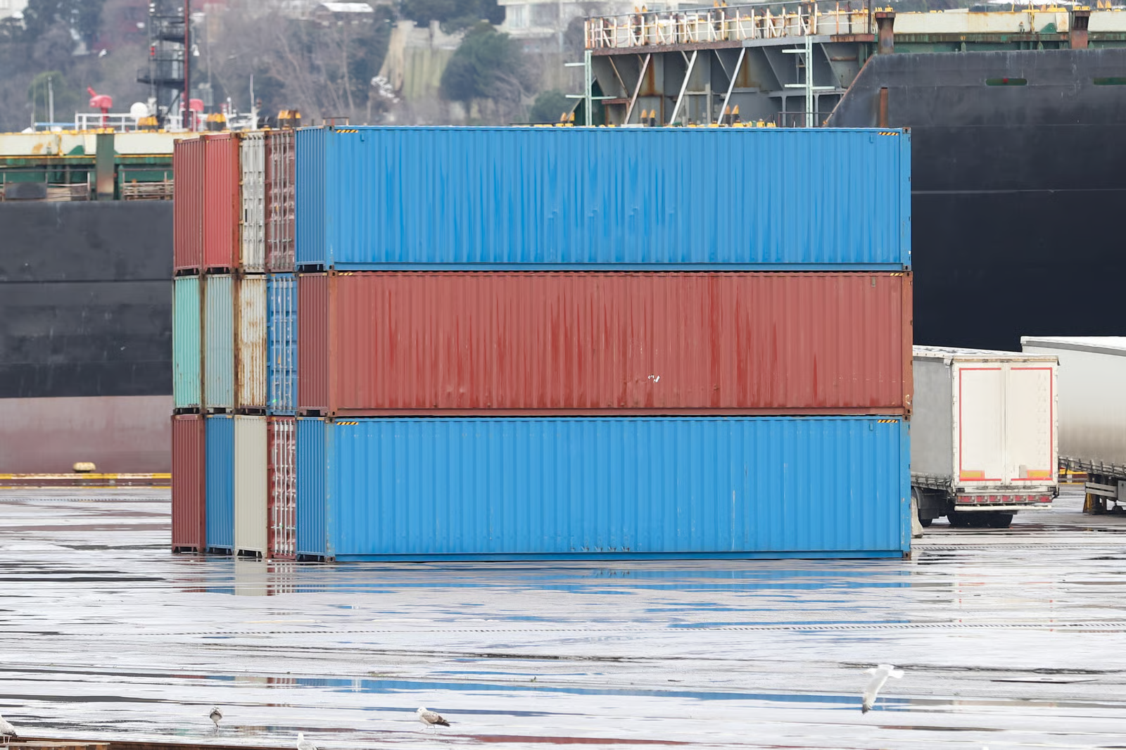 What Is a Reefer Container