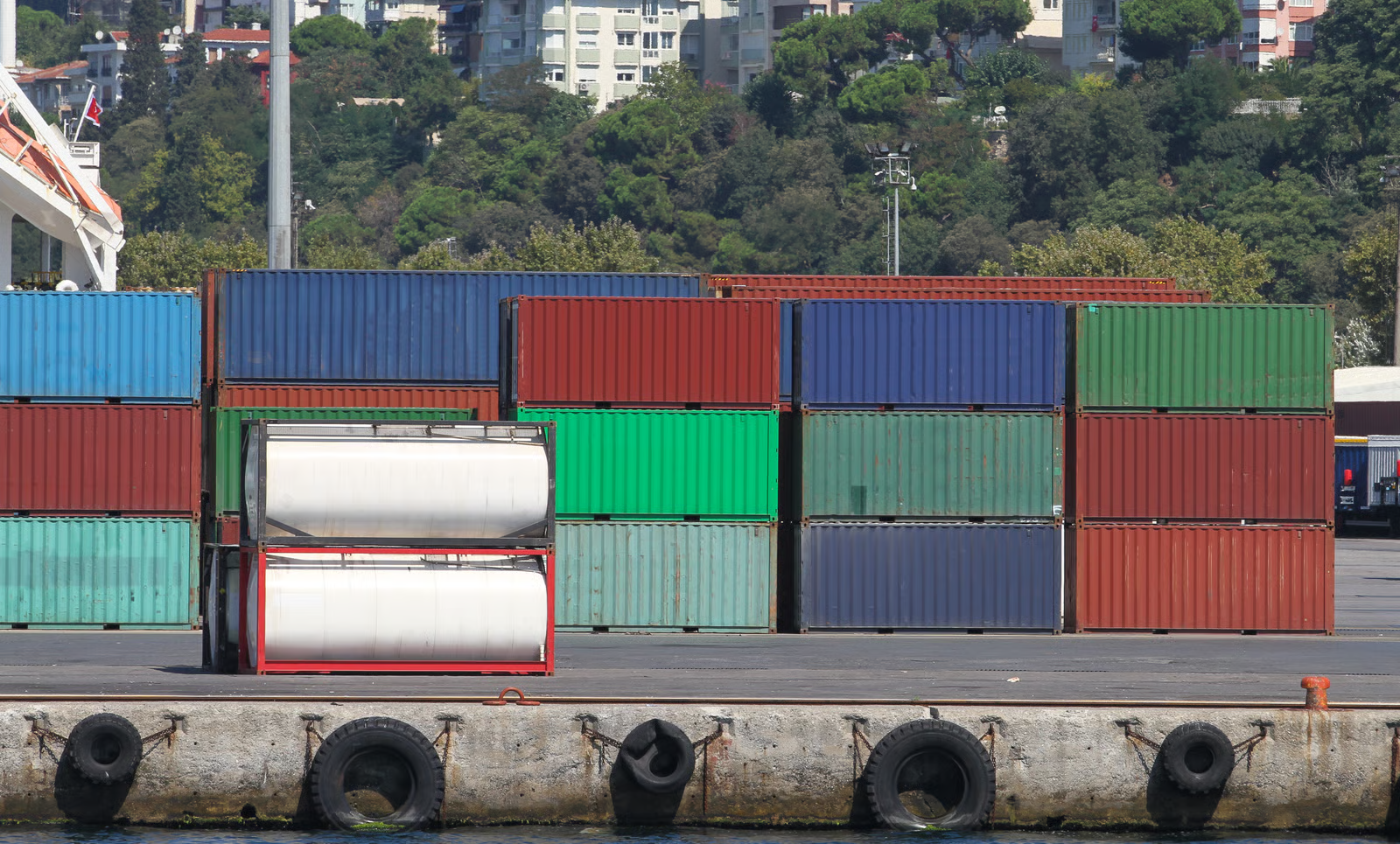 What Is a Reefer Container